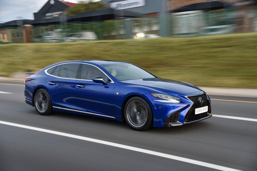 Lexus LS500 F-Sport 2019 года  (ZA) (фото 38 из 40)
